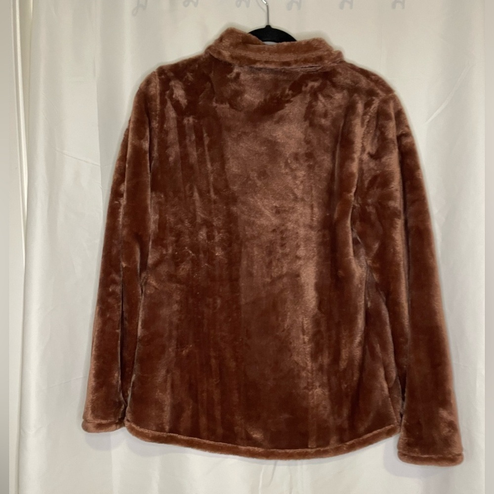 32 heat burnt orange faux fur jacket.​​​​​​​​​ - Picture 2 of 5